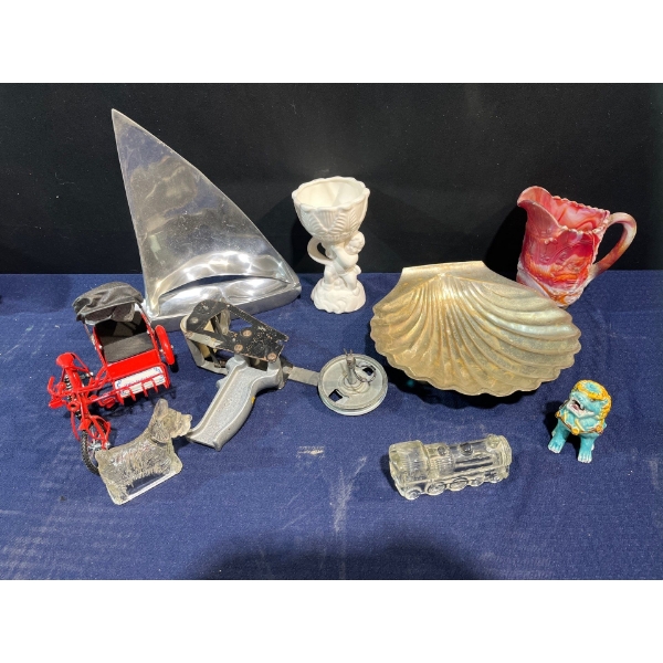 Collection of Various Vintage Decor Items