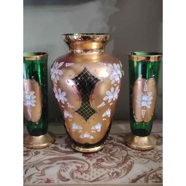 Bohemian Green & Gold Glass Collection 10T 