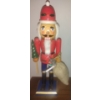 Image 4 : Holiday Nutcracker Trio - Santa Top Hat & More 24T