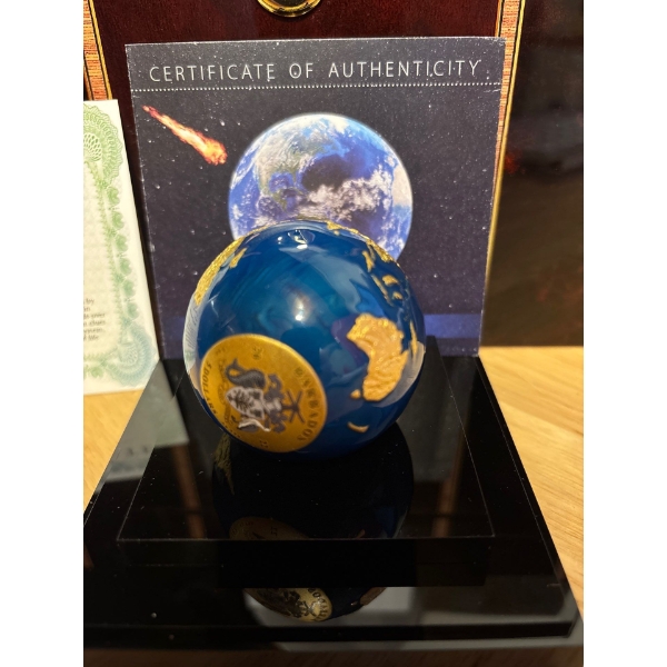 2021 $5 Blue Marble with Rose Gold Plating - Pure Silver Coin
SKU: 623932105997