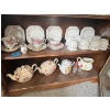 Image 1 : Vintage Japanese Speckled Stoneware Teapot Wild Strawberry Pattern, matching salt and pepper plus 2 