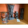 Image 2 : Lovely Hawaii Carvings (11T), Inuit Inukshuk Stone Carving, Inuit Woman, Decorative Glass 