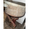 Image 3 : Antique Cast Iron Grinder Mill/Grain Mill- Hand Cranked Corn Grinder