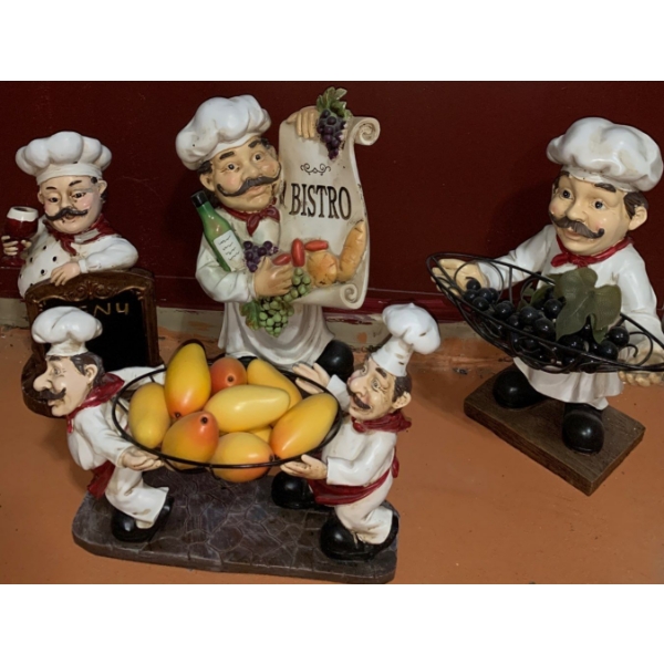Collection of Chefs, Tallest 14 T, 8 L