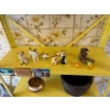 Image 4 : Yellow Vintage Metal Shelf With Sky Timer Clock Several Small Collectible Figurines & Magnets 