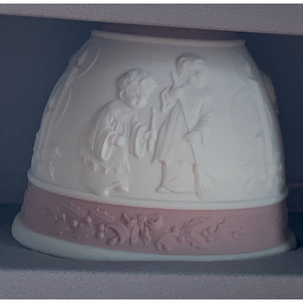 LLADRO Porcelain '1996 Christmas Bell' - 2.5T		