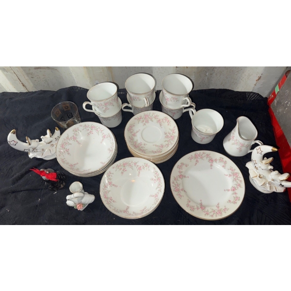 Premiere Fine China Set