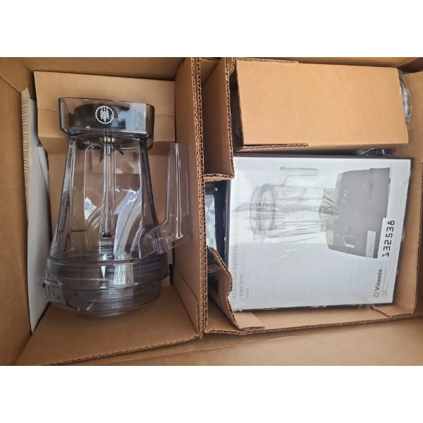Vitamix Ascent Series (New in Box) 