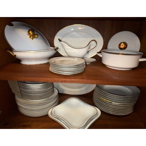 Tiffany Fine China Porcelaine Dinner Dish Set  Made in Japan  Gravy Boat Serving Platters & Dishes