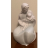 Image 1 : LLADRO Porcelain 'Blessed Mother w/ Infant Jesus 8T