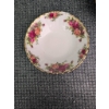 Image 6 : Royal Albert Old Country Roses Bone China Plate Set, 39 Pieces
