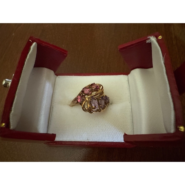 Yellow Gold 10K Stamped Ring, Pink & Purple Stones, Weighs 3.69g 
