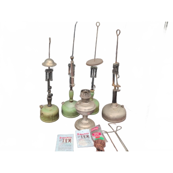 4 Vintage Pressure Lanterns with Accessories