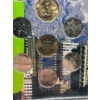 Image 7 : Vancouver 2010 Olympics Loonie and Quarter Sets 