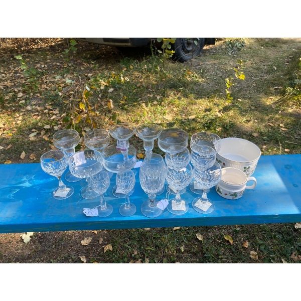 Glassware & Wedgewood Ceramic Bowl