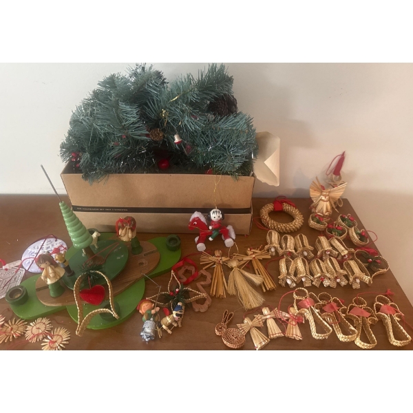 Vintage Scandenavian Holiday Charms 