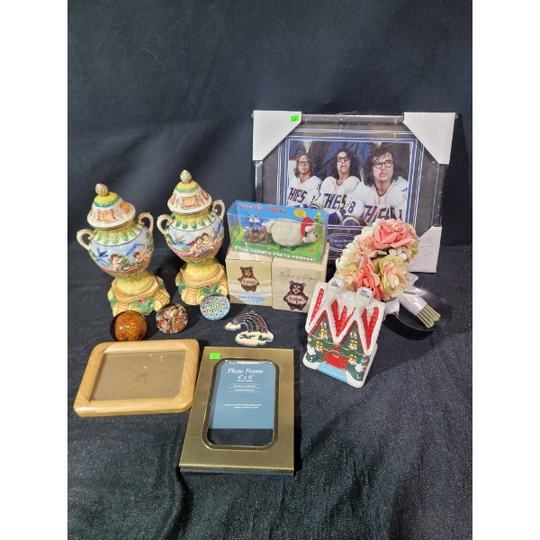 Home Decor Pieces Including Frame (11 x 14) and More