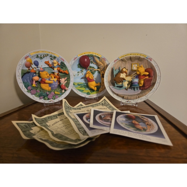 3D Walt Disney Bradford Exchange Pooh Bear Collection Plates w/ CoA's 