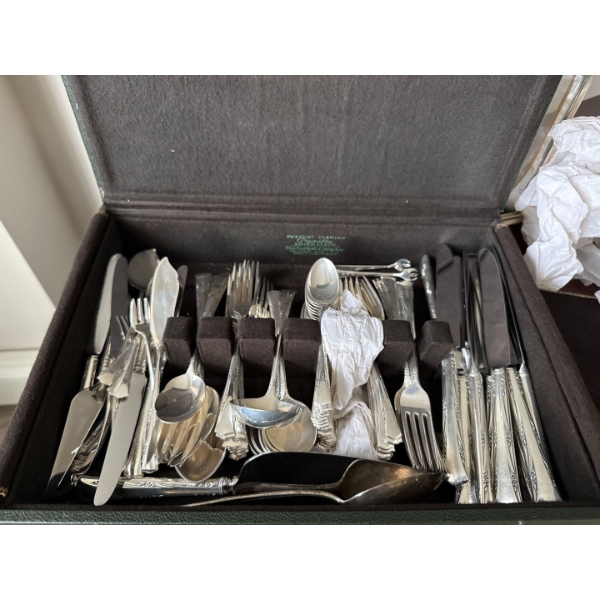 Gorham Stainless Cutlery Set