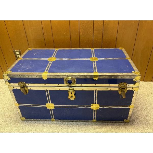 Blue & Gold Trimmed Large Trunk - 40W, 20D, 21T 