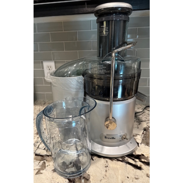 Breville Juice Fountain Plus (model JE98XL)