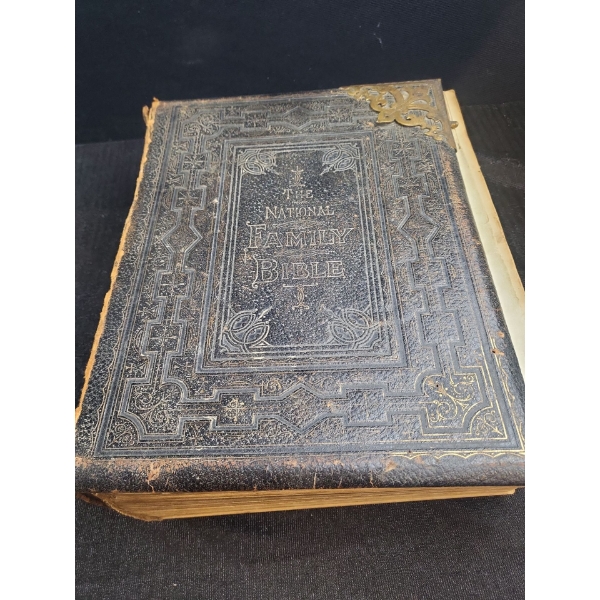 The National Family Bible
