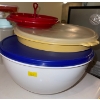 Image 6 : Functional Vintage Tupperware Containers - Sizes & Style Vary