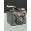 Image 2 : Kodak Brownie Flash Six-20 Camera