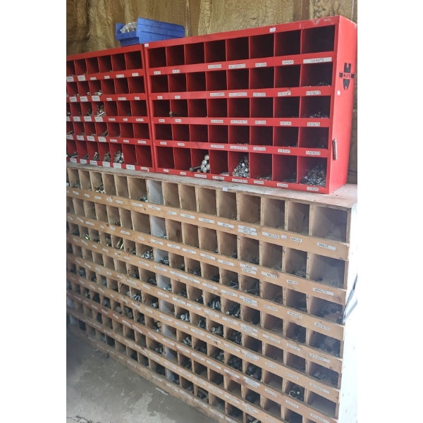 Bolt Bins - SAE Up To 1 1/4" & Metric Up to 20 mL.