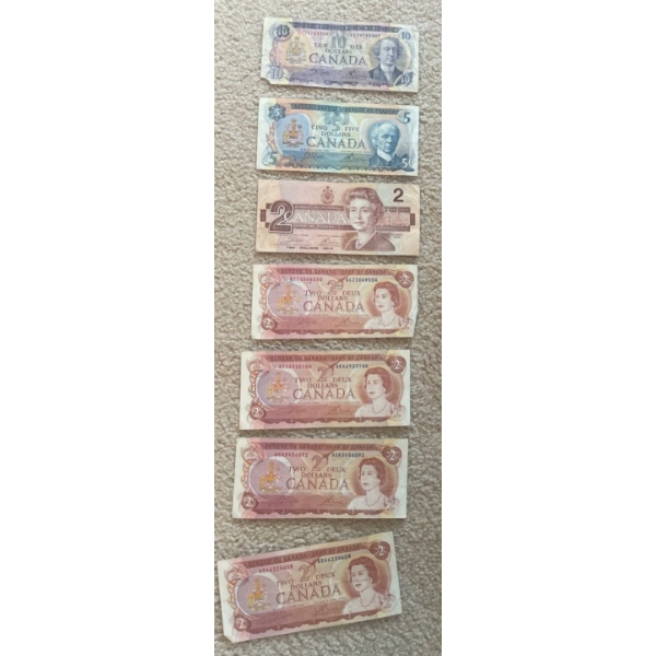 Circulated Vintage Canadian Banknotes - $10 $5 $2
