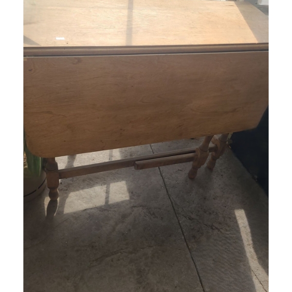 Table 36 W, 15 D, 30 T with Sides Down, With Sides Up 46 D