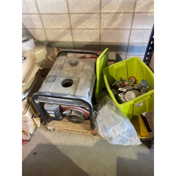 Briggs & Stratton Vanguard 9HP Gasoline-Powered Generator with Accessories