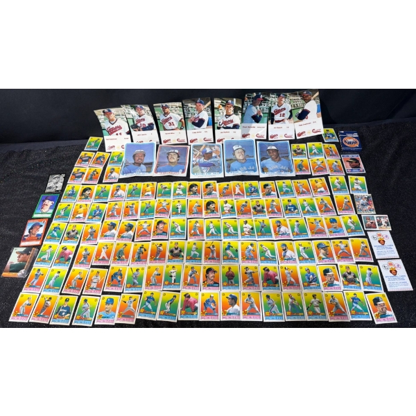 Baseball Cards Collection
