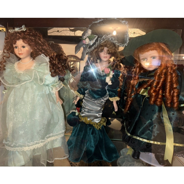 3X Vintage Porcelain Dolls 14T - Green Attire