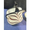 Image 2 : Hand-blown Glass Bags and Decorative Bowl