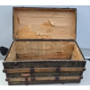 Image 6 : Vintage Wooden Trunk with Metal Accents and Worn Interior