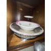 Image 2 : Assorted Cake Plates & Serving Dishes