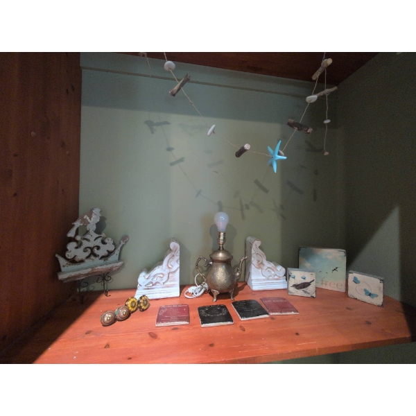 Eclectic Home Decor Lot: Lamp, Bookends, Artwork, Drawer Pulls