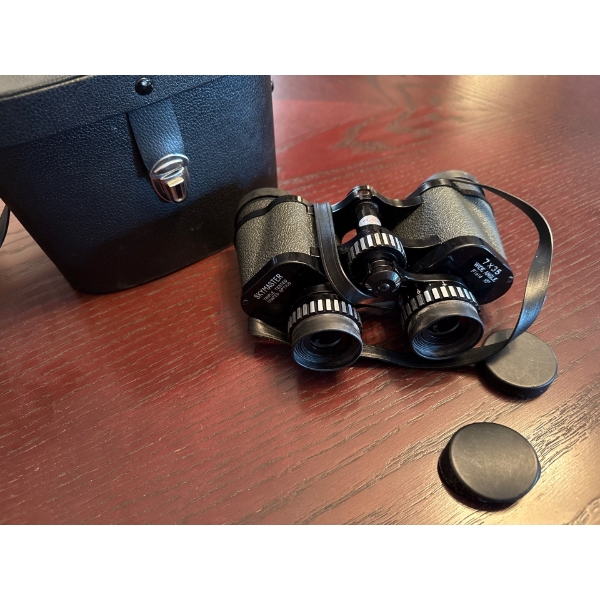 Vintage Binoculars, 7x35 Wide Angle Skymaster 