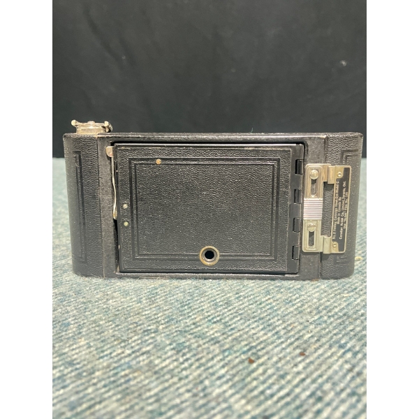 Kodak No. 2 Folding Hawkeye Model B Camera