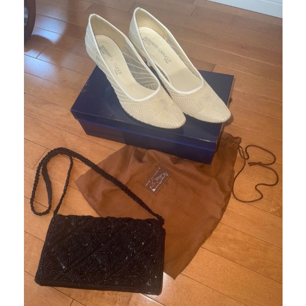 Roberto Capucci Pumps (7.5) w/ Beautiful Beadwork Clutch Bag 