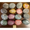 Image 1 : Sixteen Garden Rocks Or Plots To Send Messages Year Round In Your Garden