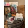 Image 7 : Crafter's Corner - Assorted Craft Supplies w/ Drawered Organizer - Holiday Edition !!!!