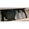 Image 8 : Contents of Drawers: Kitchen Tools, Cookware and Other Essentials