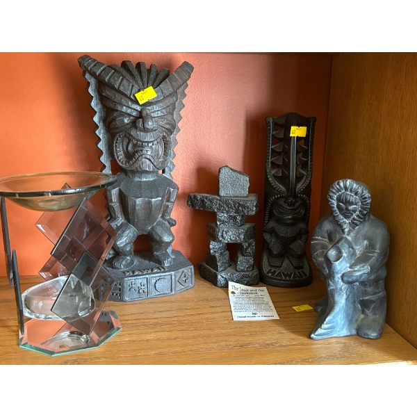 Lovely Hawaii Carvings (11T), Inuit Inukshuk Stone Carving, Inuit Woman, Decorative Glass 