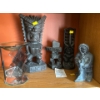 Image 1 : Lovely Hawaii Carvings (11T), Inuit Inukshuk Stone Carving, Inuit Woman, Decorative Glass 
