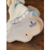 Image 5 : LLADRO Porcelain 'Girl w/ Phone' Figurine - 7.5T 