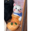 Image 6 : Cat Figurine and Decor Collection