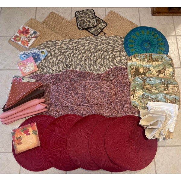 Kitchen Linens & More