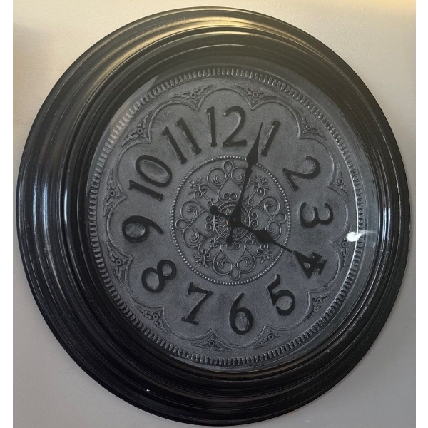 XL Gothic Style Wall Clock 22D
